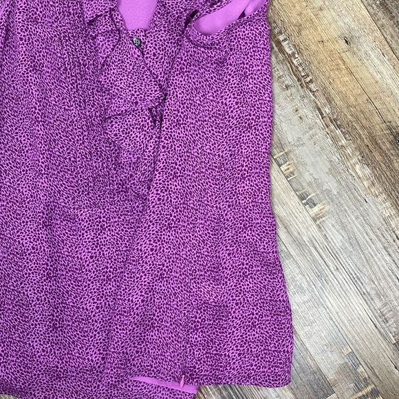 Banana Republic Purple Ruffle Sleeveless Top Ladies Size 6 - Picture 7 of 10
